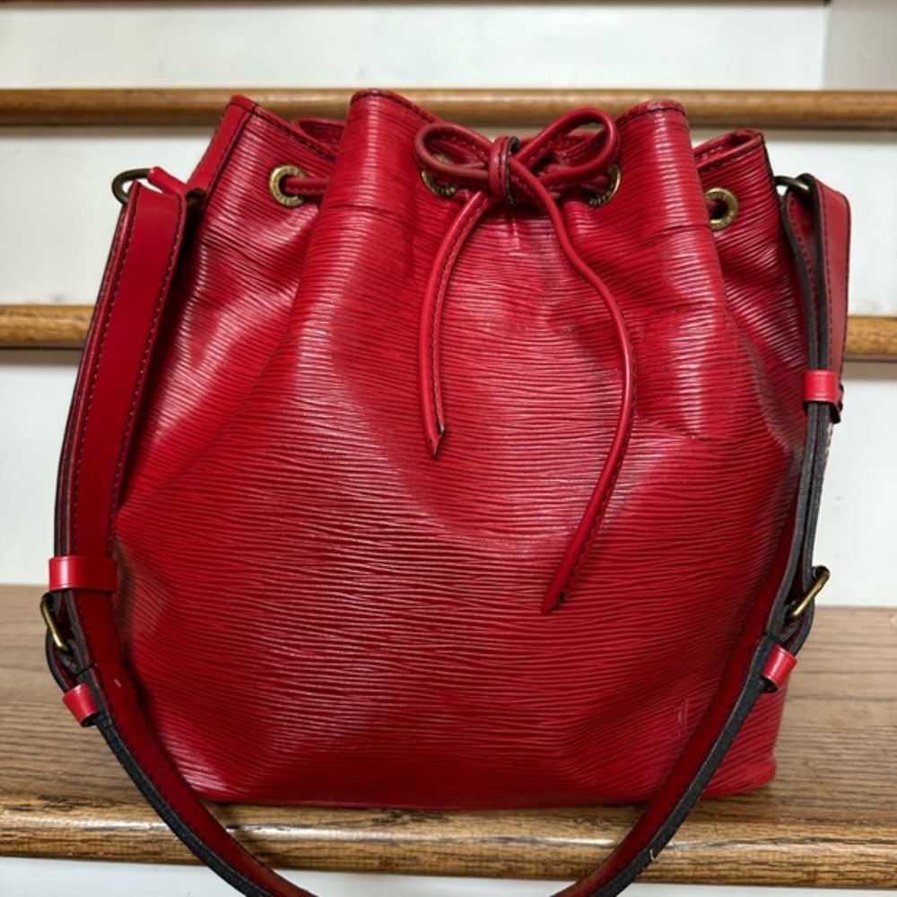 Louis Vuitton Red EPI Noe GM